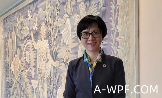 杨臻黛